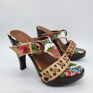 Isabella Fiore Italy Floral Wooden Platform Heel Clogs Sandals Size 5.5